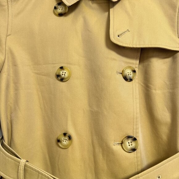Burberry Short Chelsea Heritage Trench Coat - Picture 8 of 15